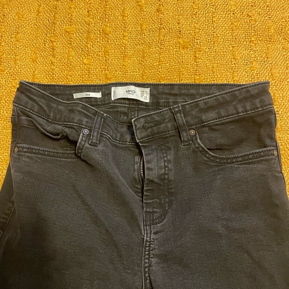 Black Mango Cropped Skinny Jeans - Picture 9 of 10